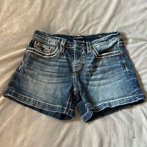 Vigoss Jean shorts size 8